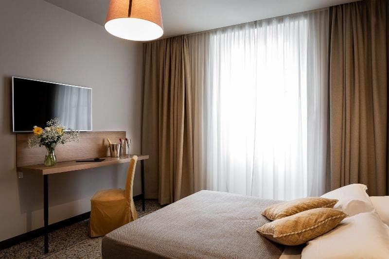 Hnn Luxury Suites 4