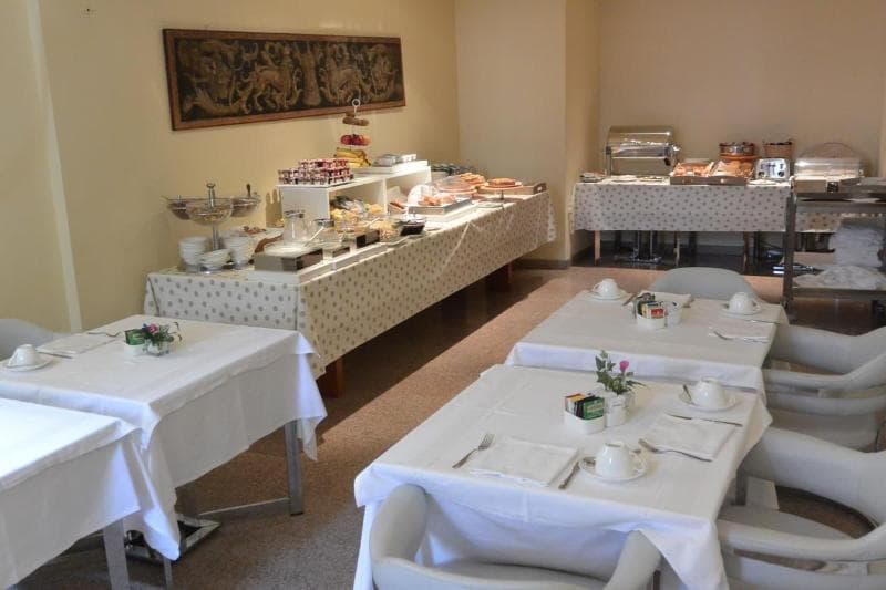 Gran Duca Di York (Adults Only) 3
