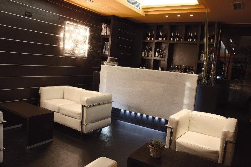 Hotel Aurora main