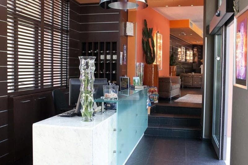 Hotel Aurora 5
