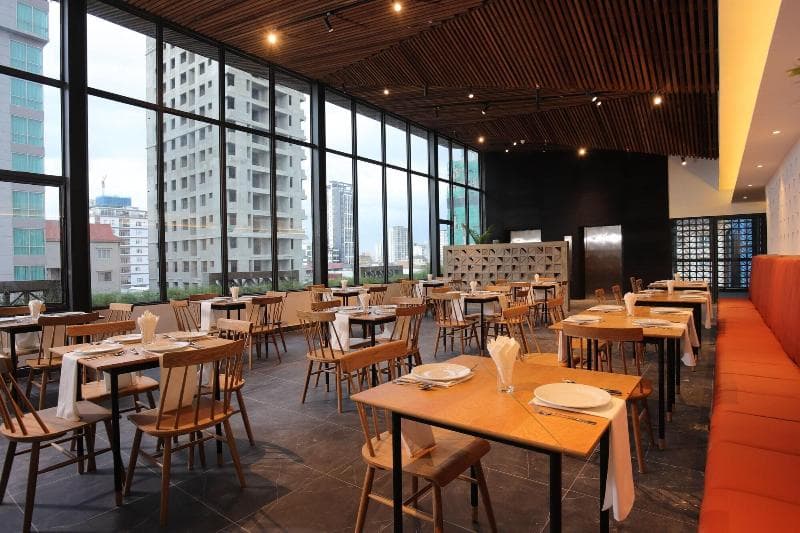 Baitong Hotel & Resort Phnom Penh 3