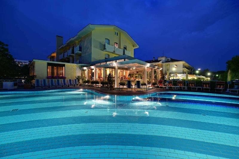 Hotel Junior 4