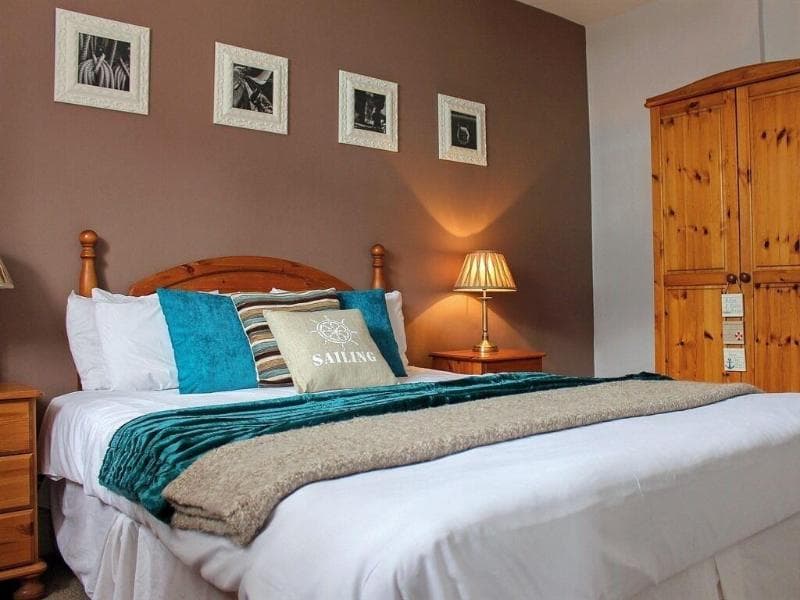 The Bugle Coaching Inn 3