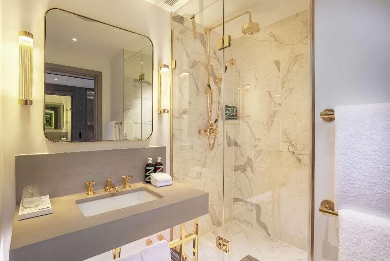Hart Shoreditch Hotel London, Curio Collection by Hilton 3