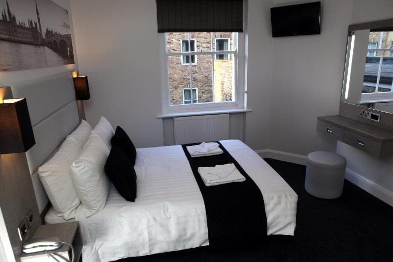 The Omega Hotel 3