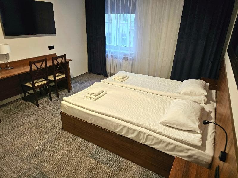 Hit Hotel 3