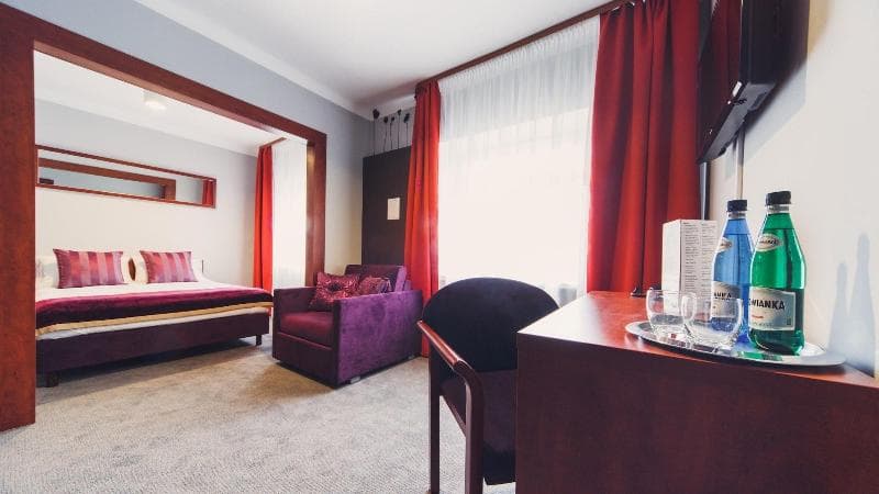 Hotel Chmielna 4