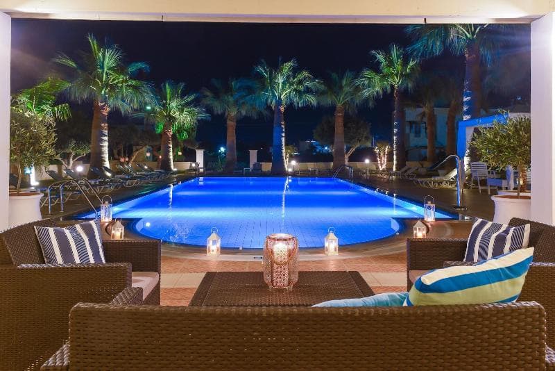 Ammos Apartments & Suites main