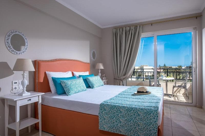 Ammos Apartments & Suites 4