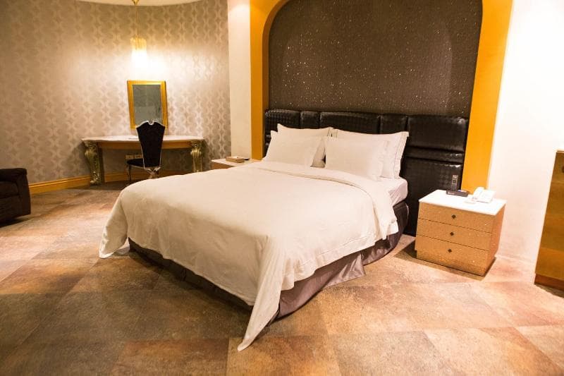 All-Ur Boutique Motel -Chia Yi Branch (Adults Only) 2
