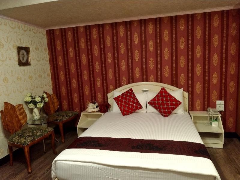 Guan Lun Hotel 2