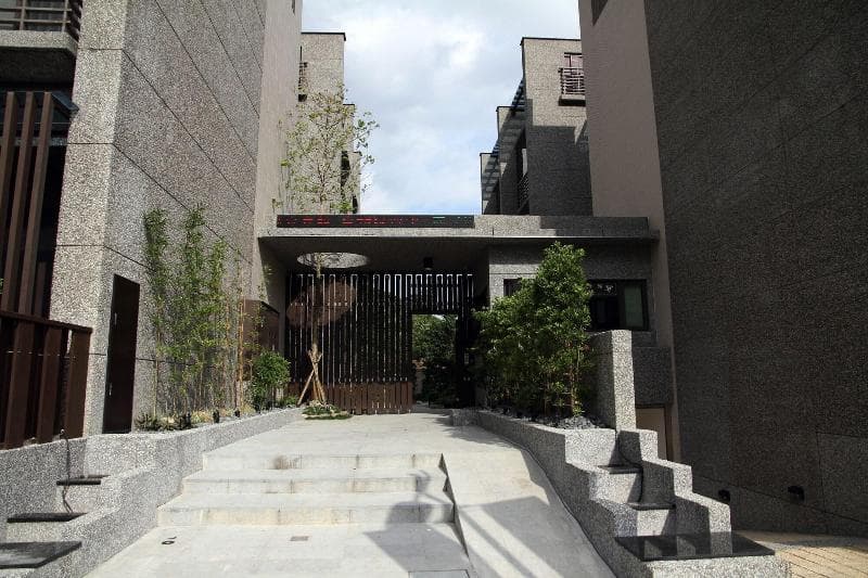 Peace Area Hot Spring Hotel 5
