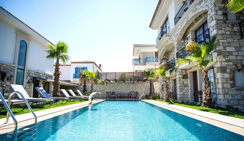 Avalon Boutique Hotel & Suites 4