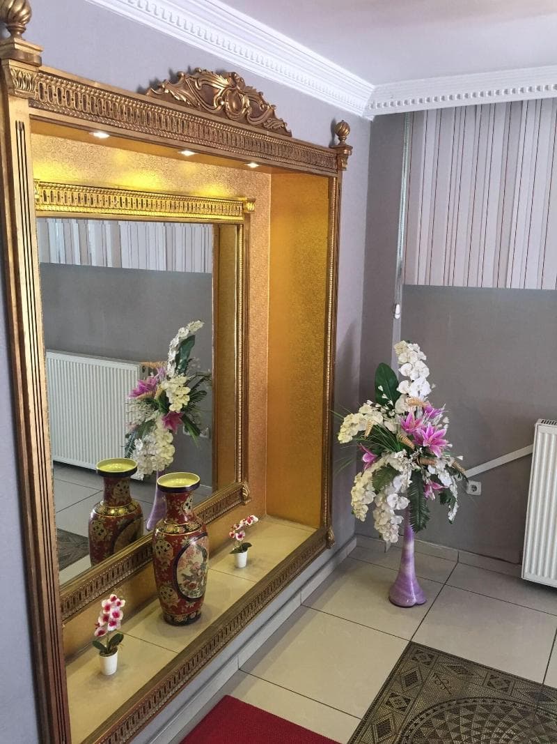 Mina 1 Otel 4