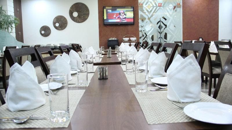 Clarks Inn Mathura 3