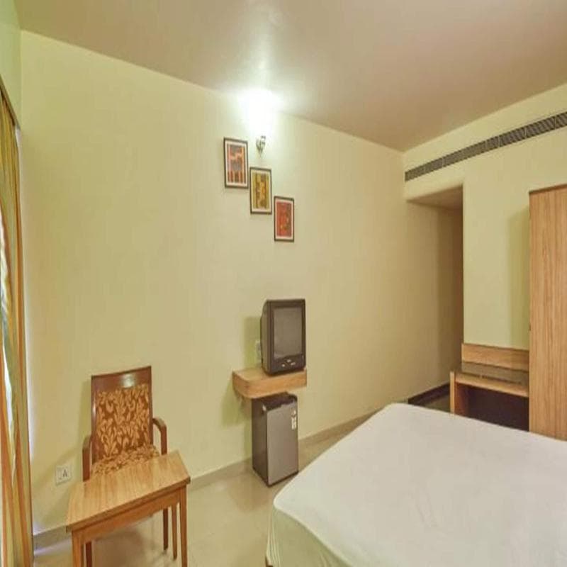 Sarovar Portico Lonavala 5
