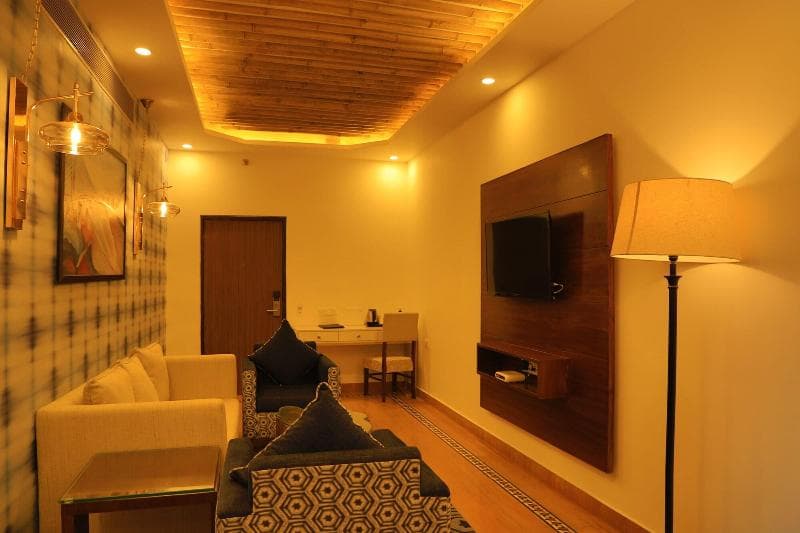 Hotel Natraj 5