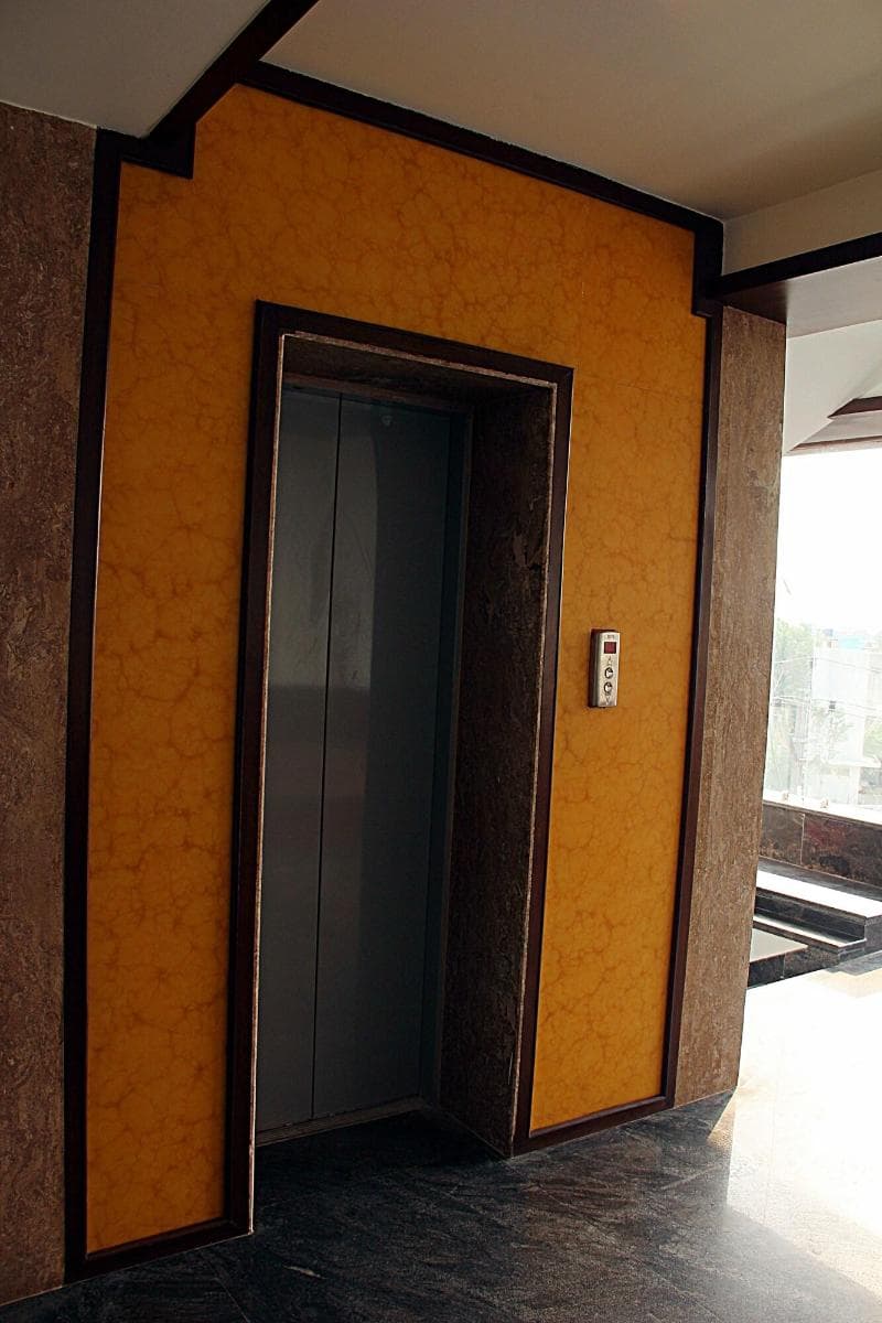 Hotel Taj Heights photo 1