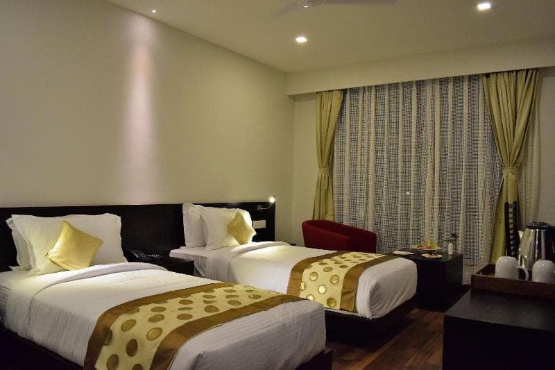 Hotel Mumbai House 4