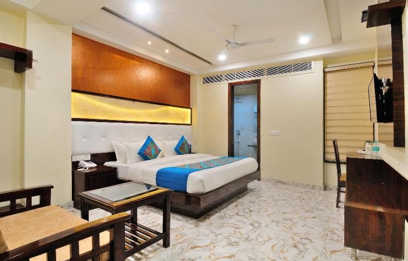 Hotel Grand Uddhav 4