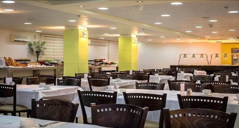 Acco Beach Hotel 2