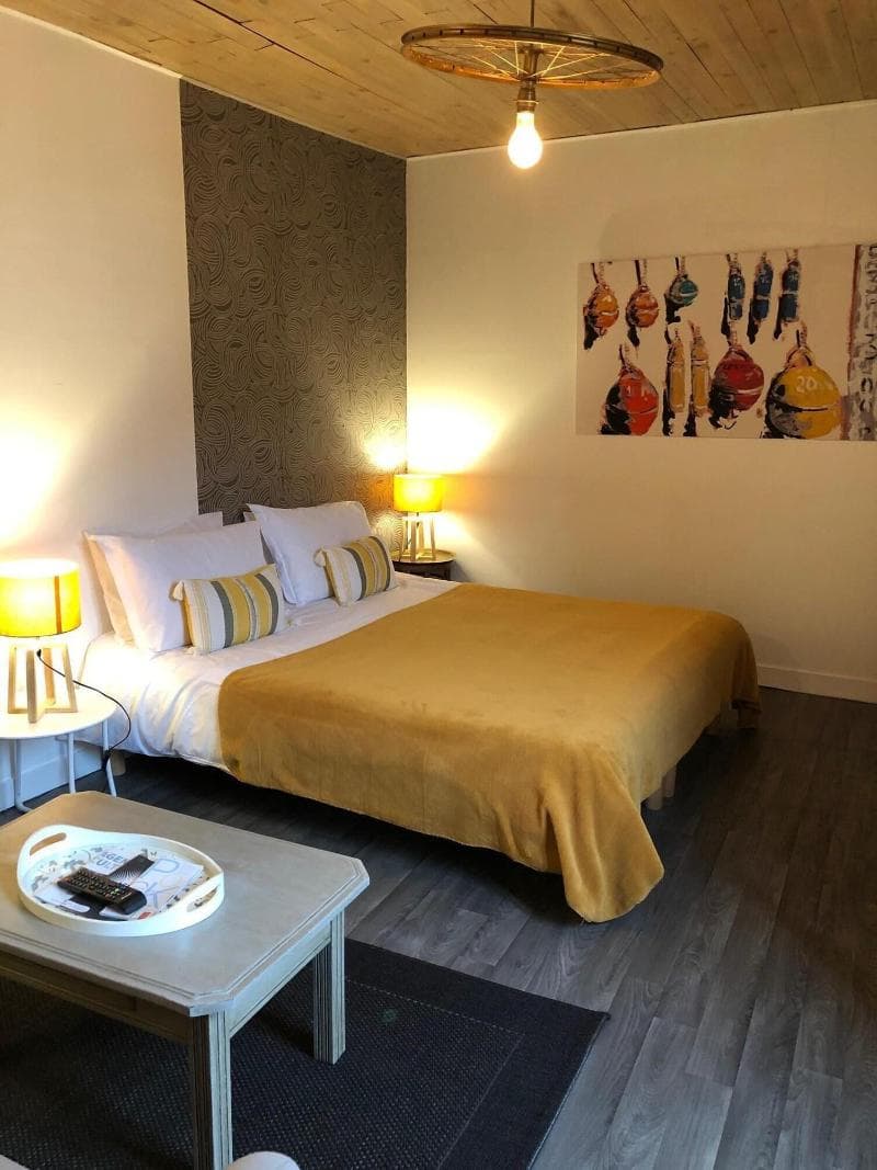 Une Chambre En Ville 4