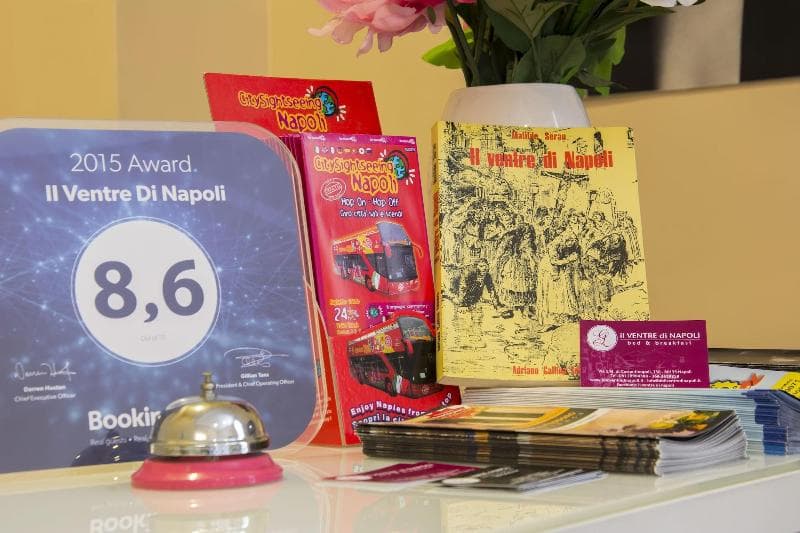 Bed & Breakfast B&B Il Ventre Di Napoli 5