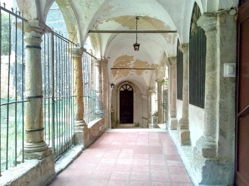 Palazzo Aprile 4