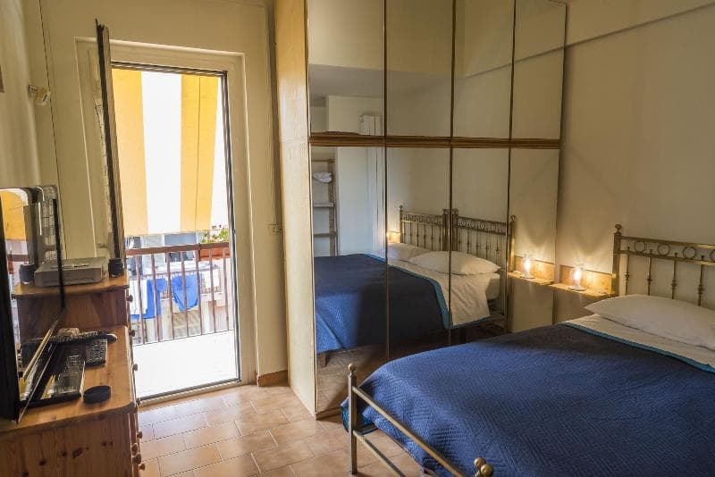 B&B Hotel California 3