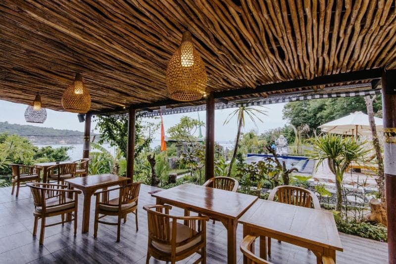 Sunday Huts Lembongan photo 1