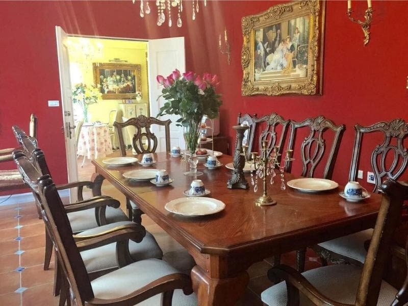 England Castle B&B main