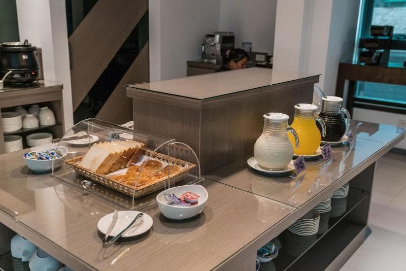 High Cloud International Business Hotel 5