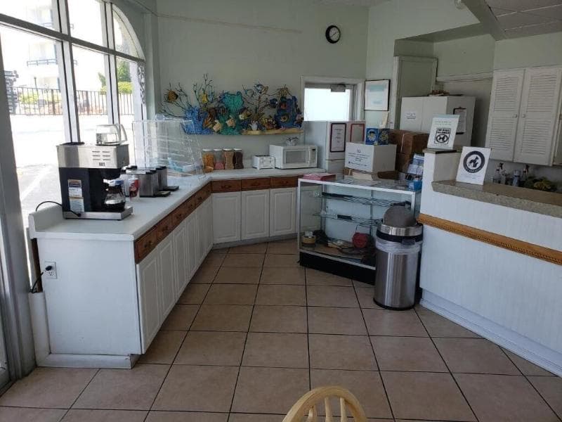The Seascape Inn 2