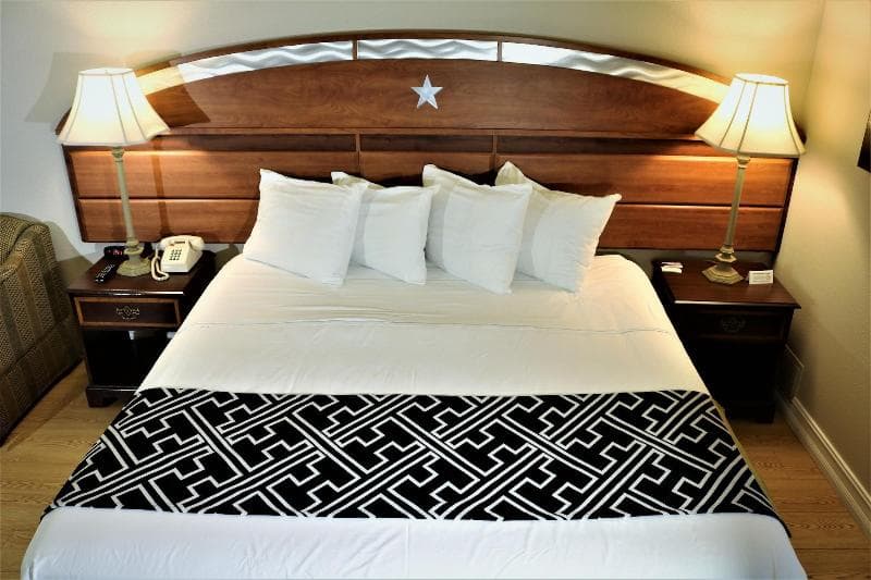 Monte Carlo Inn - Near Disney 4