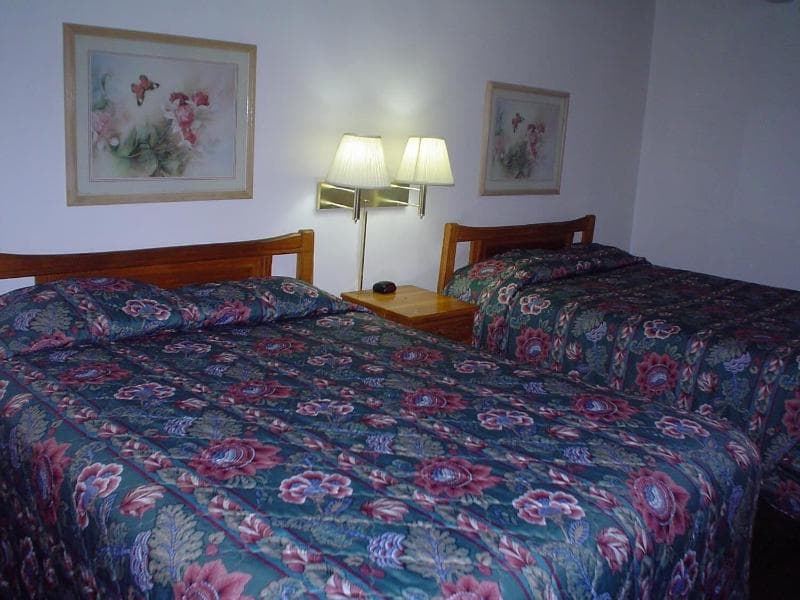 Avenue Motel photo 1