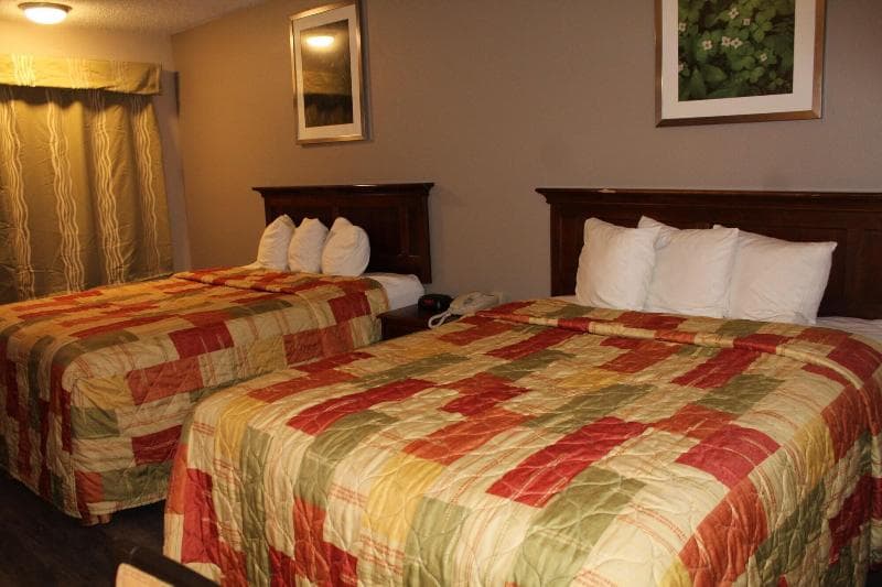 Regency Inn 4