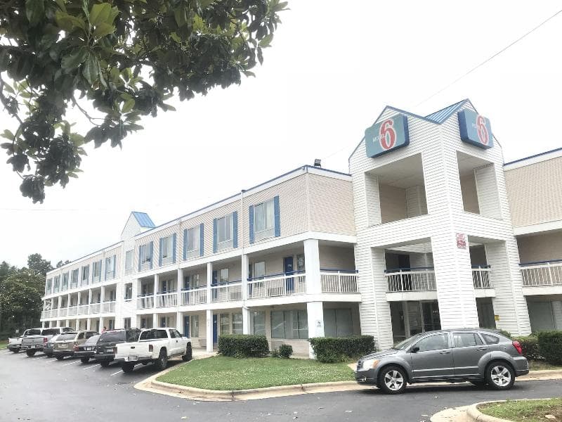 Motel 6 Raleigh - North 5