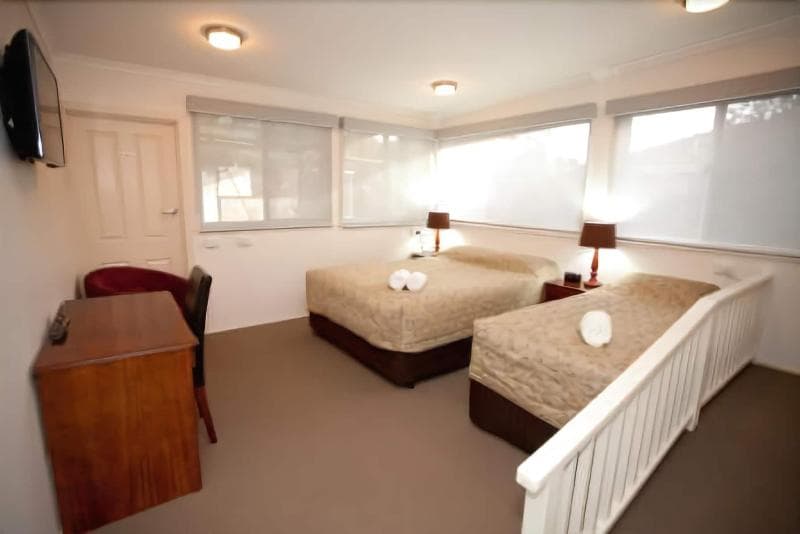 Connells Motel 4