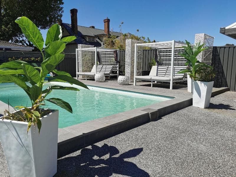 Townhouse Motor Inn Horsham main