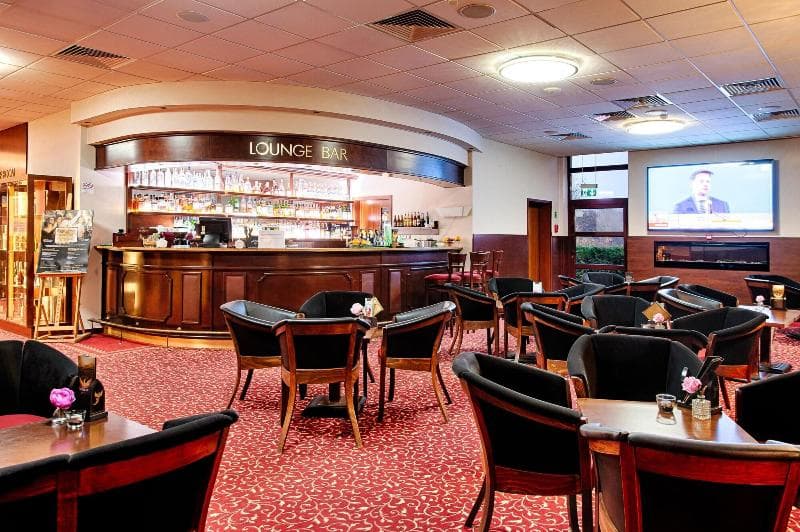 Hotel Grand Royal 2