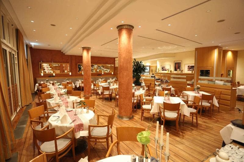 Strand-Hotel Hübner 4