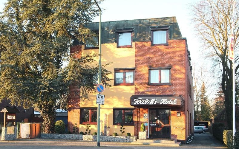 Firzlaffs Hotel Neumünster 4
