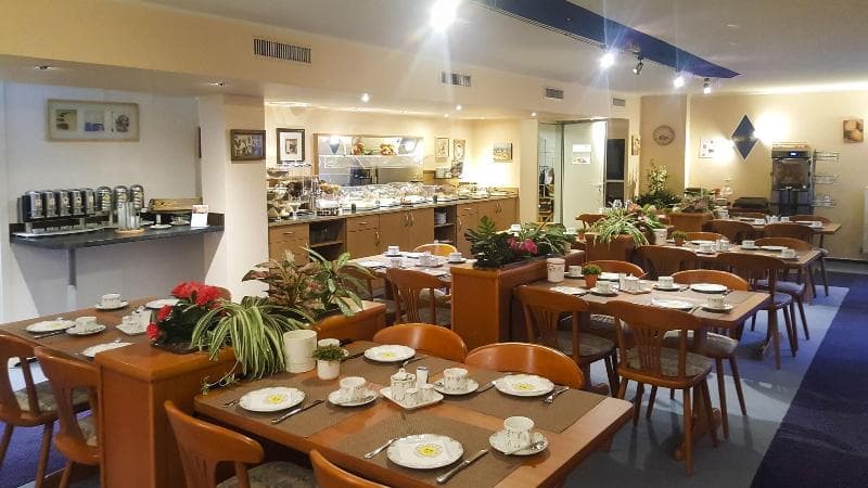 Hotel Am Dusseldorfer Platz 5