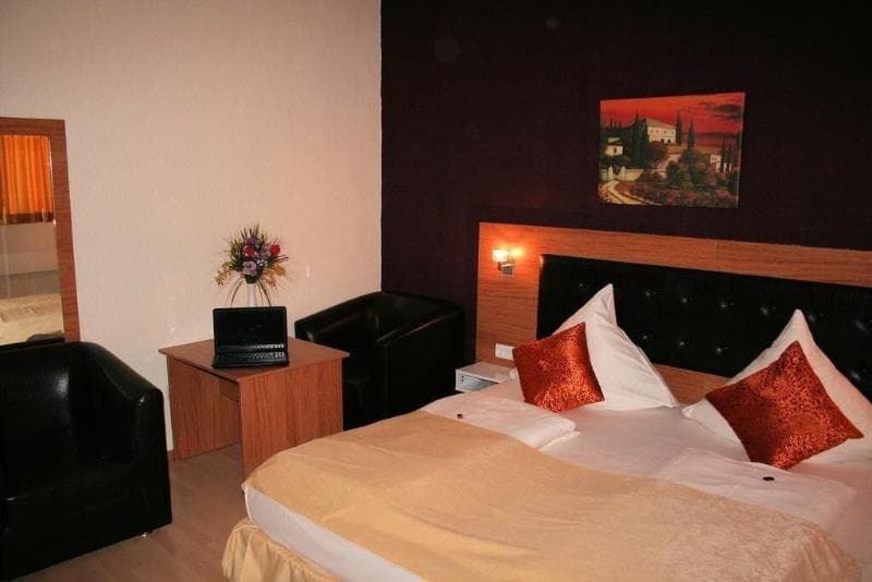 Hotel Drei Kronen (Adults Only) 3