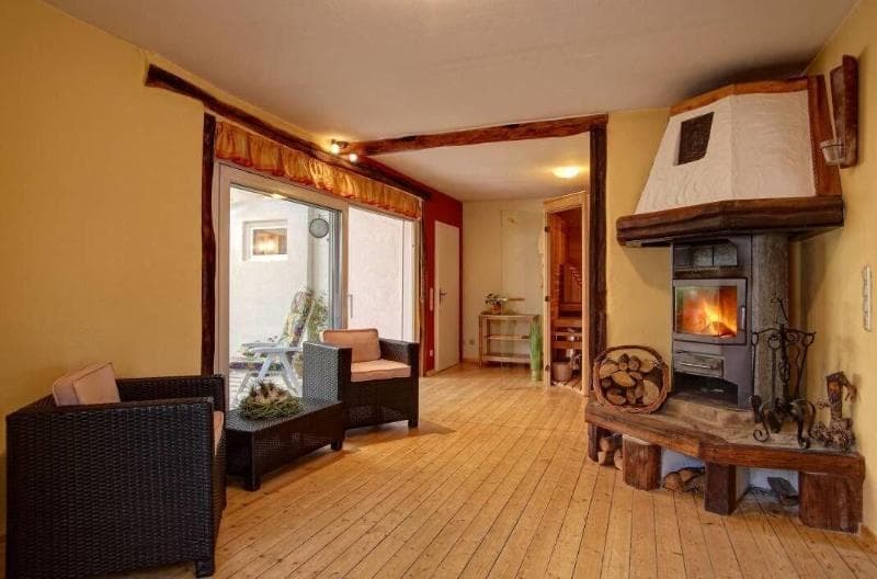 Land-Gut-Hotel Burgblick main