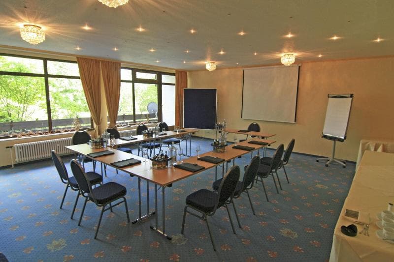 Hotel Maasberg Therme main