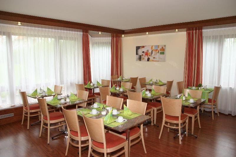 Flora Stuttgart-Möhringen photo 1