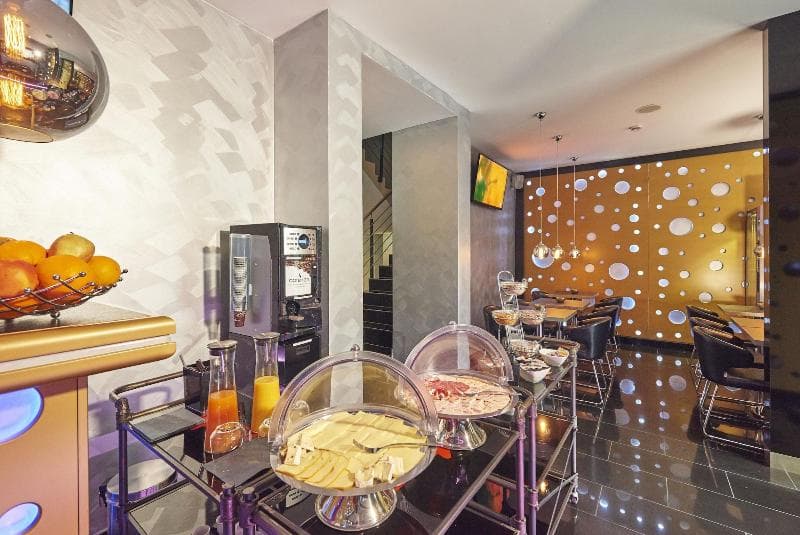 Hotel Platin main