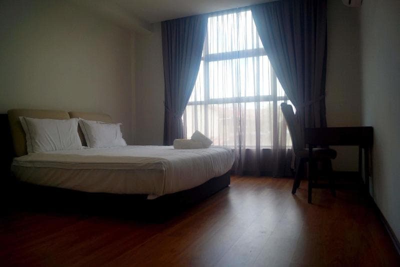 Roxy Hotel Apartment 3