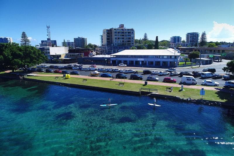 Lakes And Ocean Hotel 4